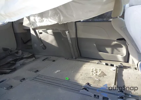 2012 Toyota Sienna Le V6 8 Passenger from USA, damaged, VIN 5TDKK3DC0CS218658